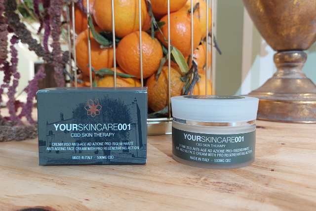 alt="CBD Anti Aging moisturizer"