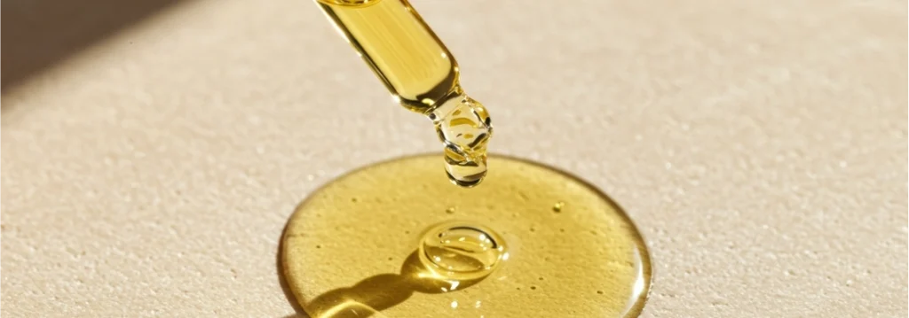 alt="CBD Oil"